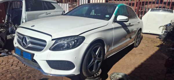 Mercedes Benz C200 AMG W205 now breaking for used spares parts